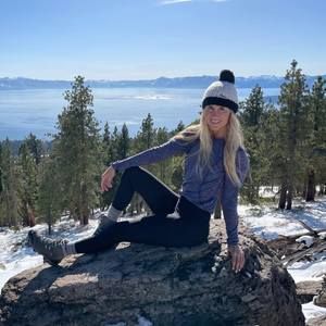 Meet your Posher, Danielle